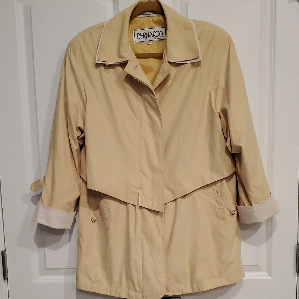 Bernardo Women's Yellow Trench Coat